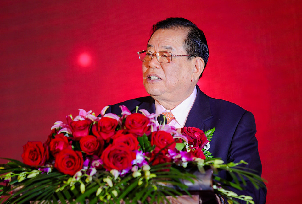 德業(yè)人將用心堅守使命,<br>為實現(xiàn)夢想不懼櫛風(fēng)沐雨、砥礪前行。